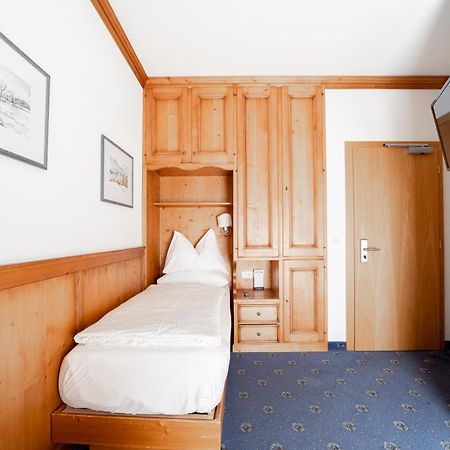Hotel Europa Dolomites Selva di Val Gardena Exterior foto
